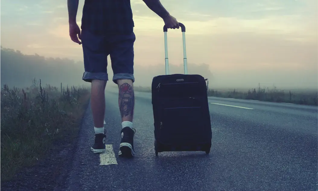 7 essentials in every expert traveler's suitcase